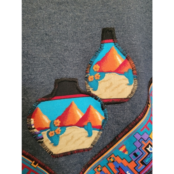 VNT unisex sweater with western/native American style patchwork. Size XL - Picture 4 of 10